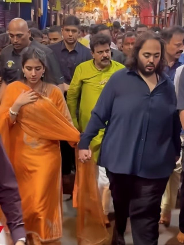 अनंत का हाथ थामे 'लालबागचा राजा' पहुंचीं राधिका मर्चेंट, देसी लुक में छाईं अंबानी बहू, PHOTOS