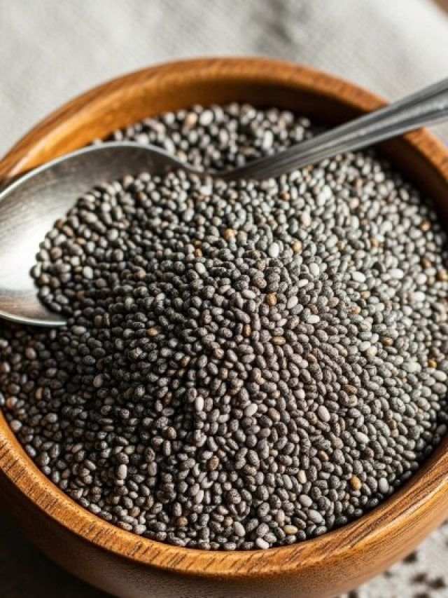 सावधान! इन 7 तरीकों से Chia Seeds खाना बन सकता है 'जहर'! शरीर बन जाएगा बीमारियों का घर