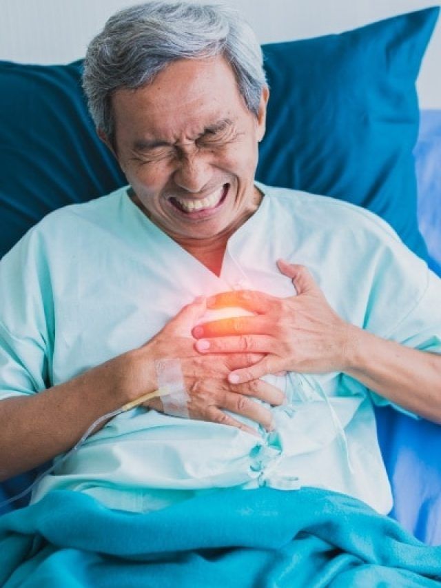 हार्ट अटैक आने से 1 महीने पहले शरीर देता है ये वॉर्निंग साइन!, भूलकर भी न करें अनदेखा