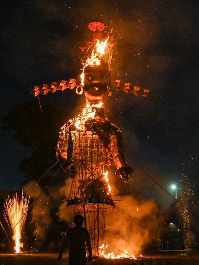 2 या 3 अक्टूबर, कब मनाया जाएगा दशहरा? जानें सही तिथि और रावण दहन का मुहूर्त