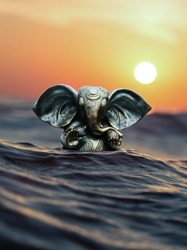 अनंत चतुर्दशी पर घर के इन खास स्थानों पर दीपक जलाना है शुभ, दूर होगी दरिद्रता