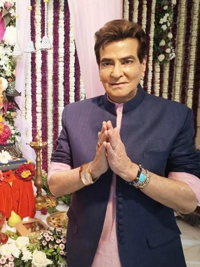 83 की उम्र में भी रिटायर नहीं हुए ज‍ितेंद्र, इस बिजनेस में कमा रहे हैं करोड़ों