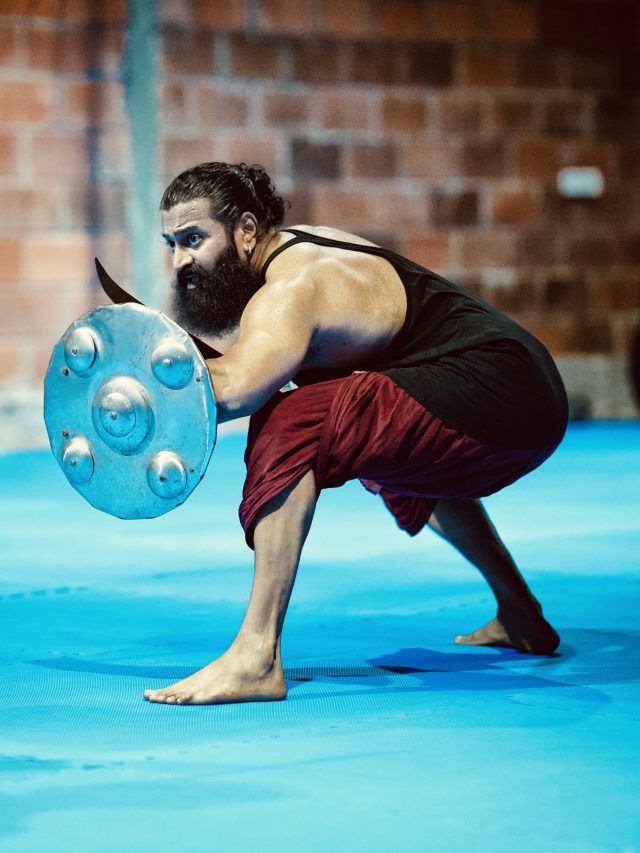 'कांतारा: चैप्टर 1' के लिए ऋषभ शेट्टी ने छोड़ा नॉनवेज, बताई ये वजह