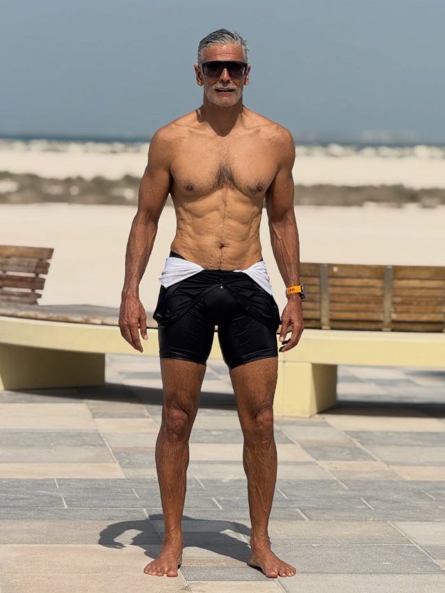 How Milind Soman Stays Young at 60: A Fruit-Focused Breakfast Habit