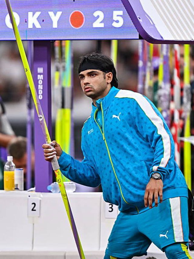 नीरज चोपड़ा ने अरशद नदीम को नहीं दिया भाव, ना नजरें मिलीं ना दिखी पुरानी दोस्ती...