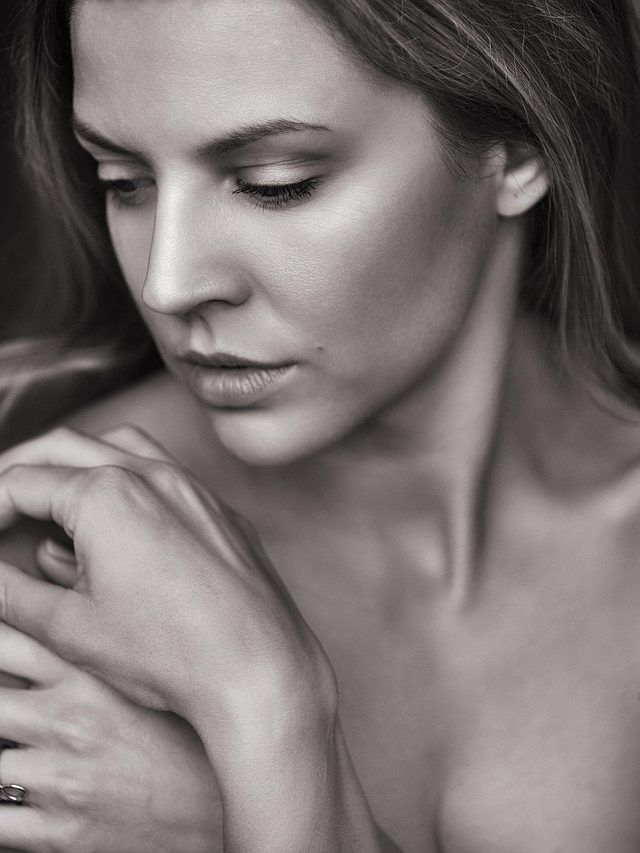 सर्दियों में बेजान हो जाती है त्वचा, सही देखभाल के लिए फॉलो करें ये टिप्स