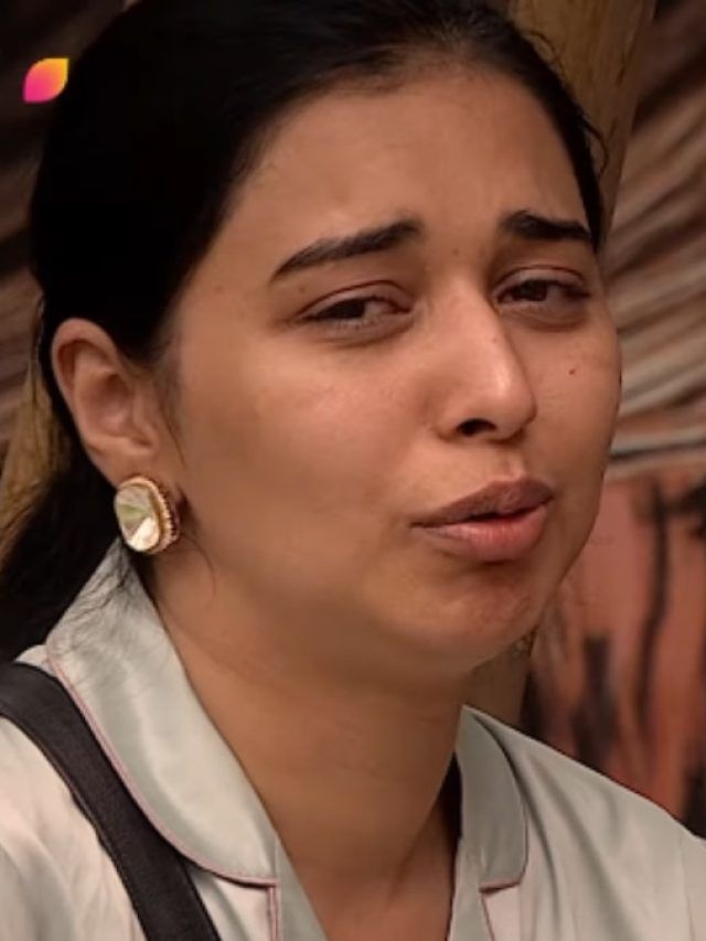 'मेरी मां को बोलना मर गई', दर्द में ये हसीना, बिग बॉस में हुई बेहाल, बोली- सांस रुक जाएगी...