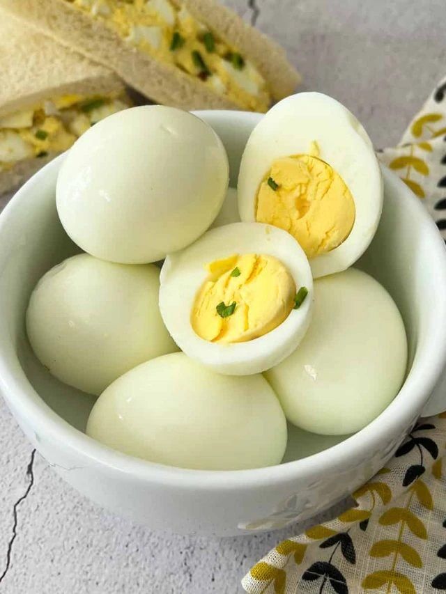কতদিন পর ডিম নষ্ট হয় ? ১০০% লোকই জানেন না