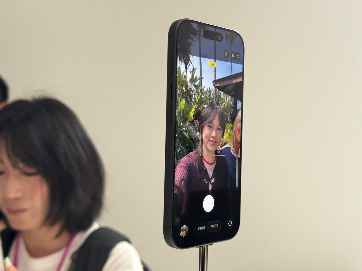 iphone 17 Pro Max priceITG 1757444571597