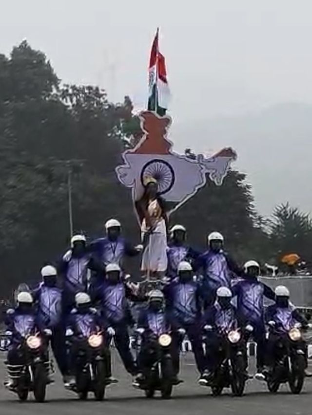 राष्ट्रीय एकता दिवस: स्टैच्यू ऑफ यूनिटी पर भव्य परेड का आयोजन, देखें झलकियां