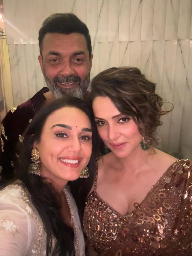 बॉबी देओल-तान्या के हनीमून पर साथ गई थी ये हसीना, सालों बाद बोली- वो दोनों...