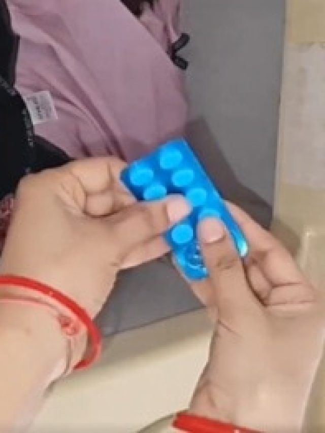 वॉशिंग मशीन में डिसप्रिन की गोली क्यों मिला रहे हैं लोग, इससे क्या होता है?