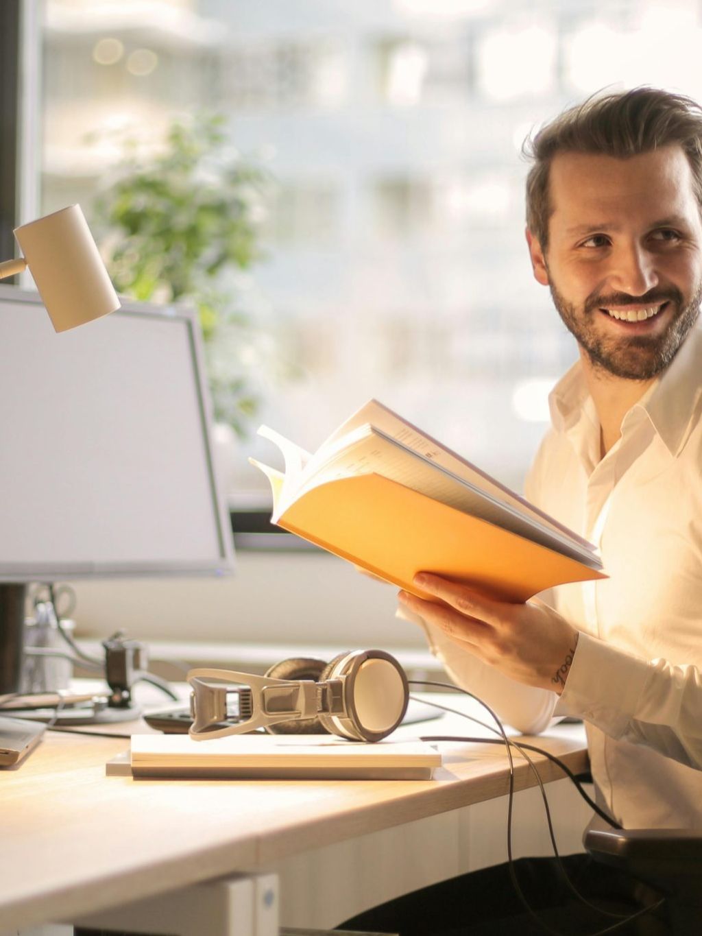 7 Office Etiquette Rules Every New Graduate Should Know