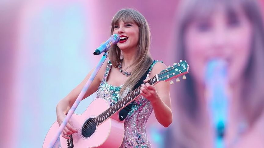 5 Taylor Swift songs that hit differently on a rainy day