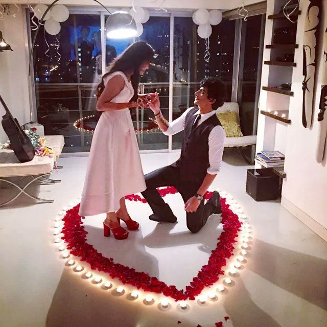 कौन है पलाश मुच्छल की Ex गर्लफ्रेंड? घुटनों पर बैठकर शादी के लिए किया था प्रपोज - Palash muchhal marriage proposal ex birva shah viral amid smriti mandhana wedding controversy tmovb