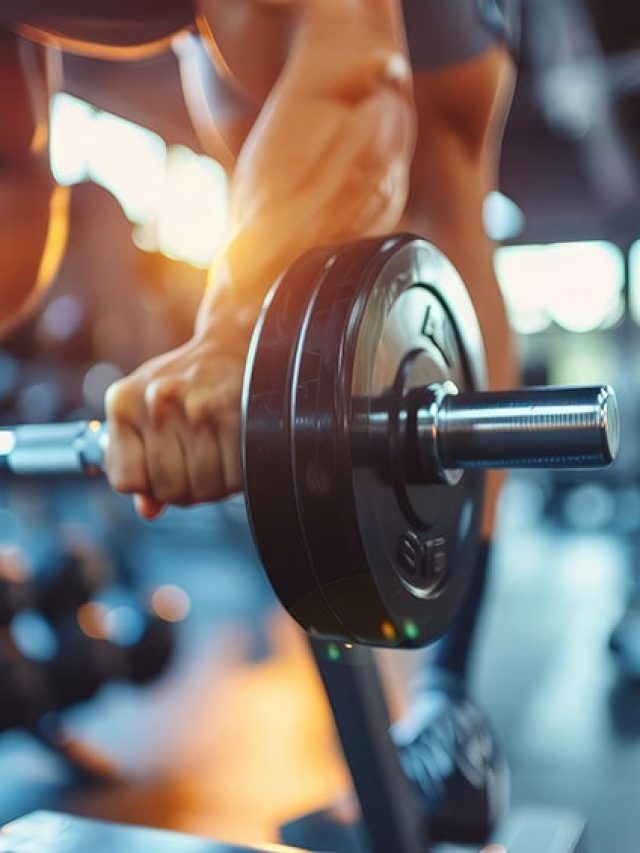 Inside the gym mistakes pros claim are building more injuries than muscle