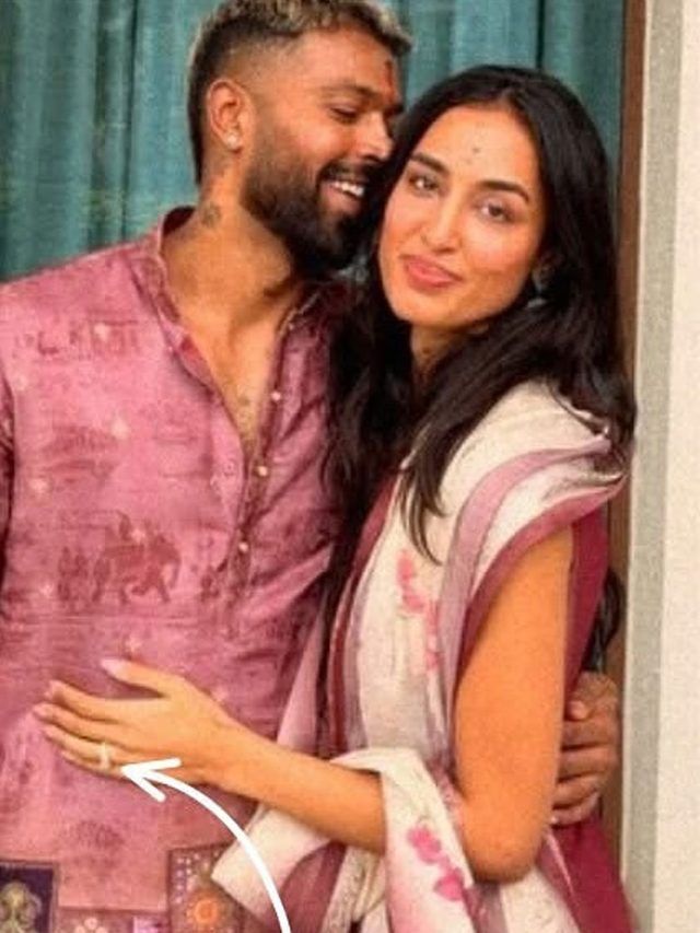 हार्दिक ने माहिका संग गुपचुप की सगाई? गर्लफ्रेंड के हाथों में दिखी रिंग, फैन्स कंफ्यूज