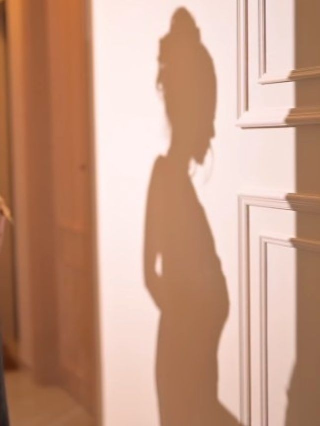 'प्रेग्नेंट हैं ऐश्वर्या?', तलाक की चर्चा के बीच एक्ट्रेस को देख फैंस ने पूछे सवाल, Video