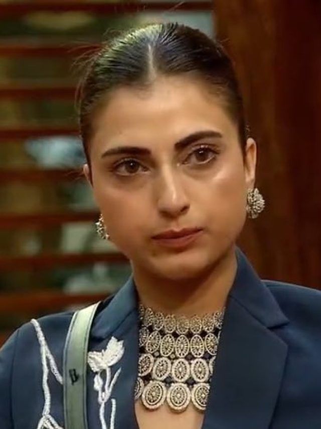 वीकेंड का वार में फरहाना भट्ट क्यों फूट-फूटकर रो पड़ीं? बोलीं- सलमान ने...