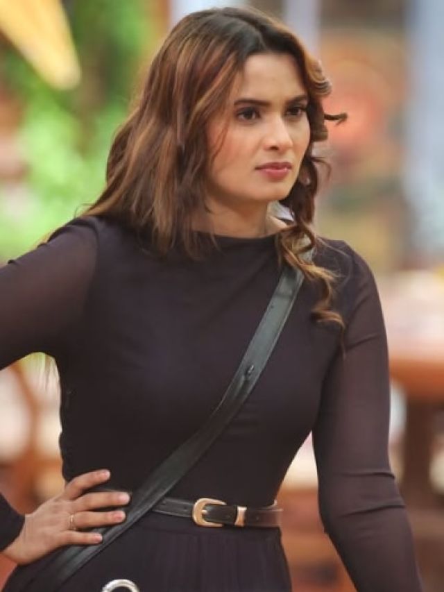 अमाल मलिक के प्यार में लट्टू ये भोजपुरी हसीना? कैमरे पर किया 'प्रपोज', इमोशनल हुए सिंगर