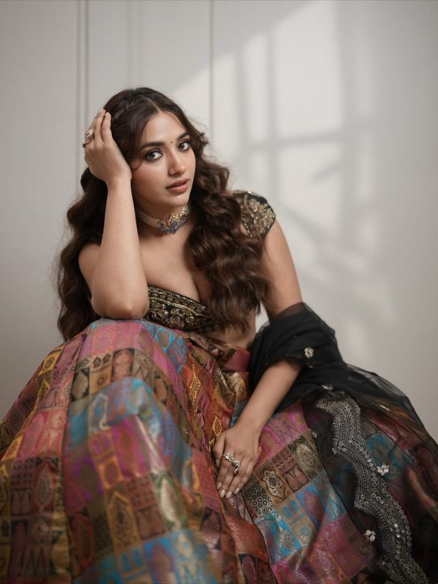 एक साल छोटे हीरो के प्यार में दीवानी एक्ट्रेस, सीक्रेट रखा रिलेशन? जोड़ी देख फैन्स हुए खुश