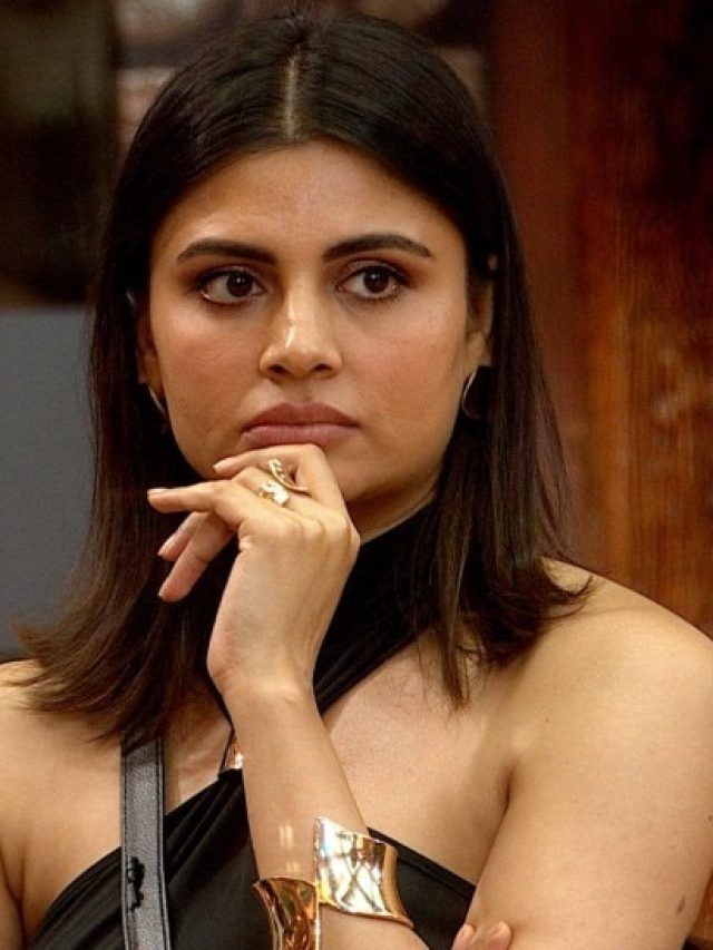 कॉमेडियन के प्यार में क्रिकेटर दीपक चाहर की बहन? बढ़ती नजदीकियां देख फैंस कंफ्यूज