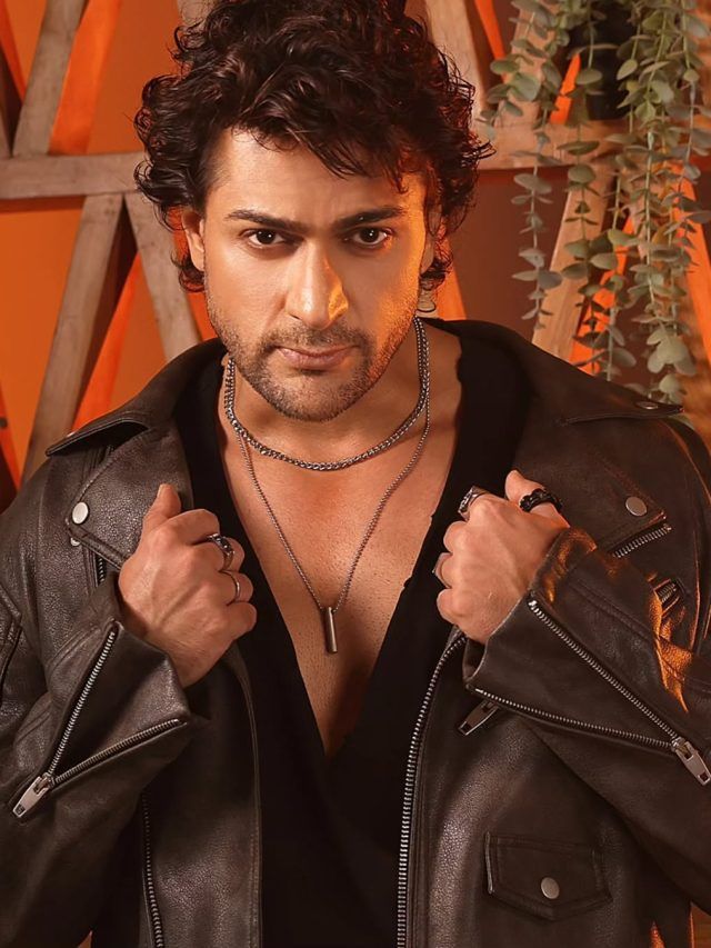 'मिल मत जाना', इंटरनेशनल टूर पर एक्टर के इंस्टाग्राम में हुई दिक्कत, दी हैकर को धमकी