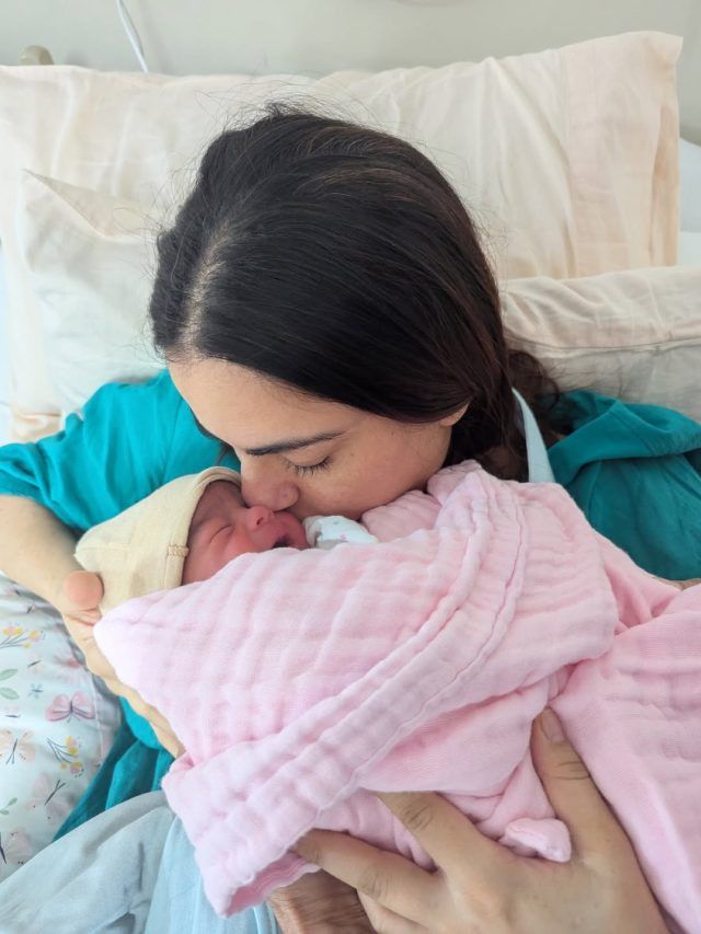 एक साल के हुए जुड़वां बेटा-बेटी, एक्ट्रेस ने रिवील किया चेहरा, बोली- जिंदगी बदल गई