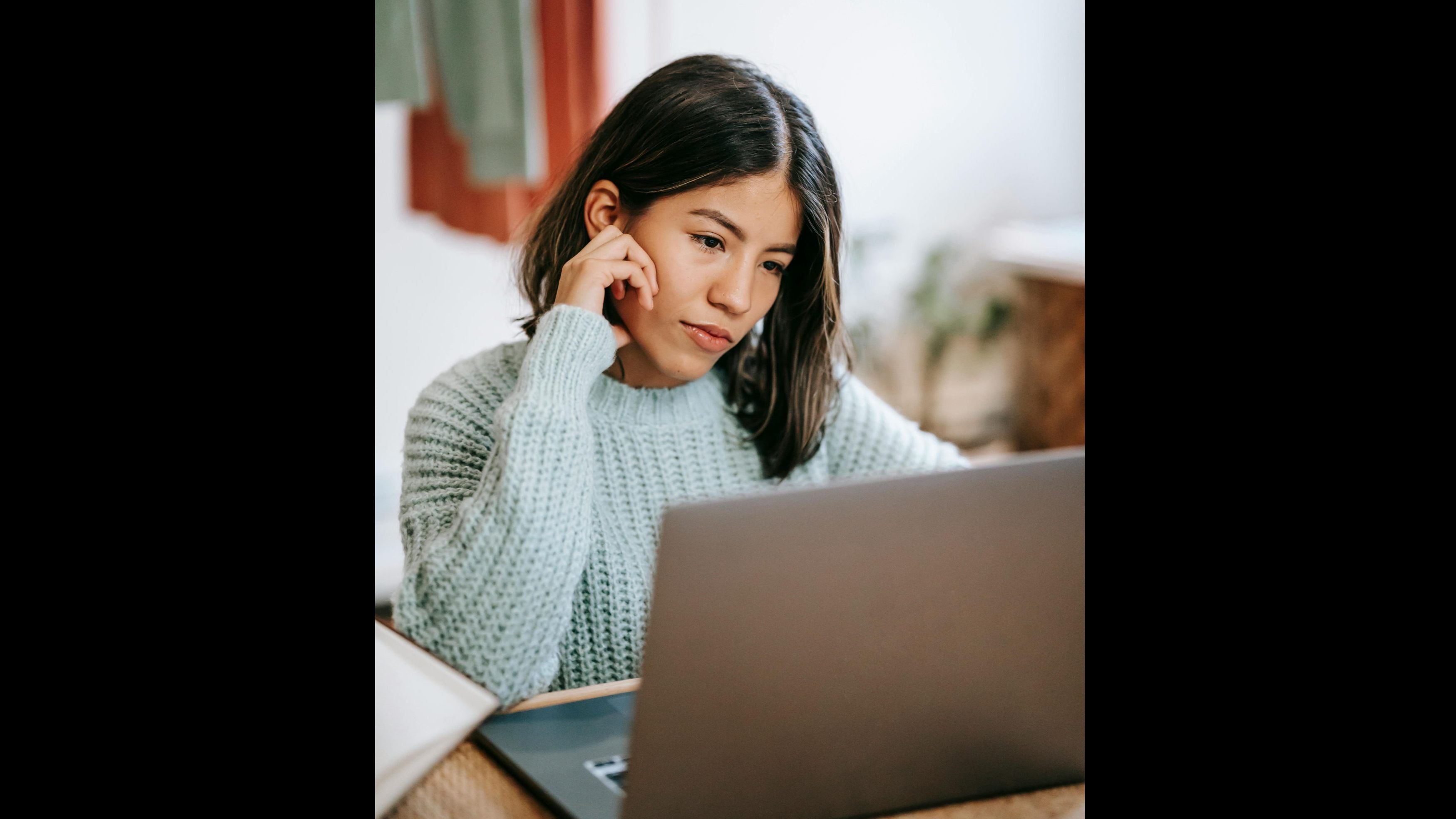 7 High-Income Skills You Can Learn Online