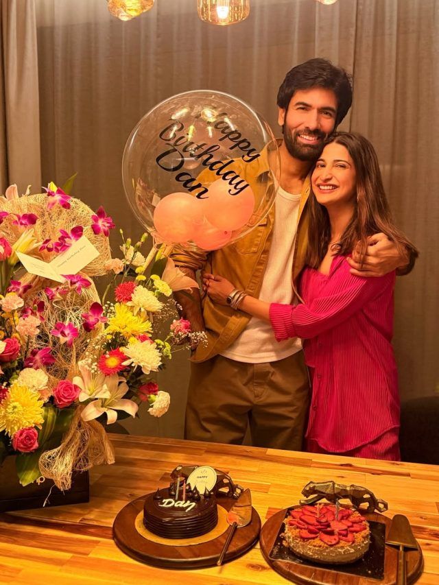 'धुरंधर' एक्टर को डेट कर रही मशहूर एक्ट्रेस? बर्थडे पोस्ट में दिखी केमिस्ट्री, फैंस कंफ्यूज