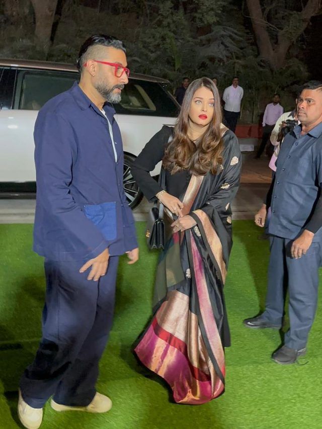 भीड़ में ससुर अमिताभ का ख्याल रखना नहीं भूलीं ऐश्वर्या, संस्कारों से इंप्रेस फैन्स