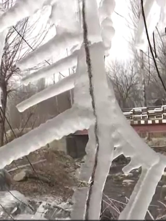 ठंड ने दिखाए तेवर, जमने लगी श्रीनगर की डल झील, कश्मीर में -4 डिग्री पारा