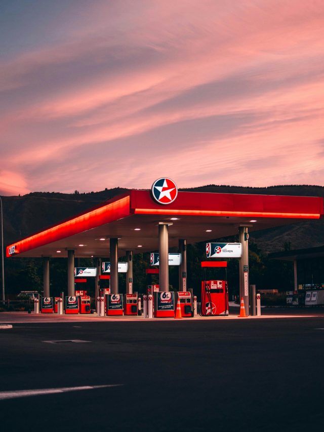 क्या सच में सऊदी अरब में पेट्रोल पानी से भी सस्ता मिलता है?