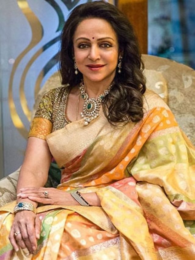 5 must-watch Hema Malini films