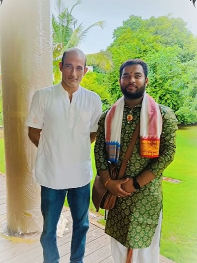 धुरंधर की सक्सेस पर चुप अक्षय खन्ना, अलीबाग के बंगले में कराया वास्तु शांति हवन, दिखी झलक