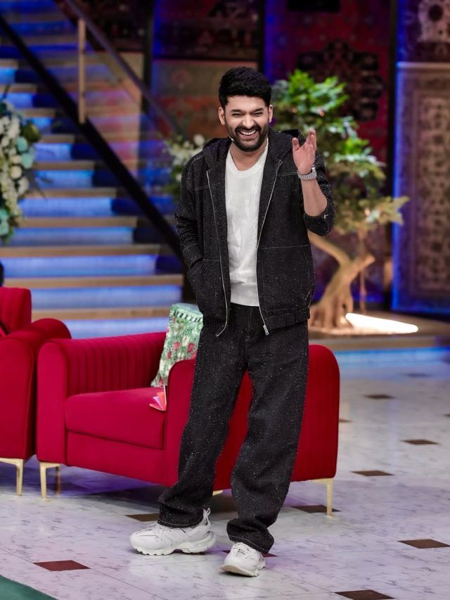 कपिल के शो में भोजपुरी सितारों का धमाल, मनोज तिवारी-निरहुआ संग नाचे पवन सिंह, Video