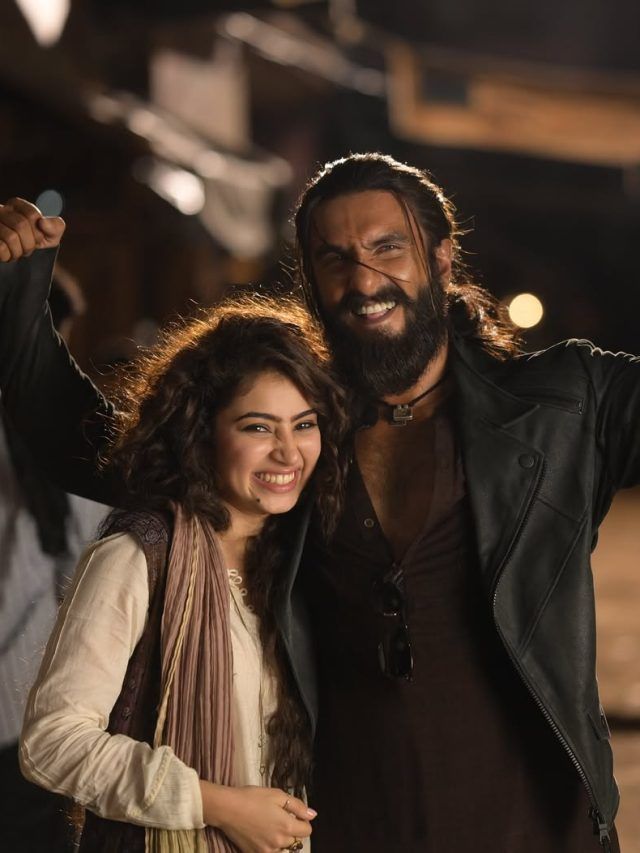 'बस कर पगली रुलाएगी', 20 साल छोटी हीरोइन ने की रणवीर की तारीफ, इमोशनल हुए एक्टर