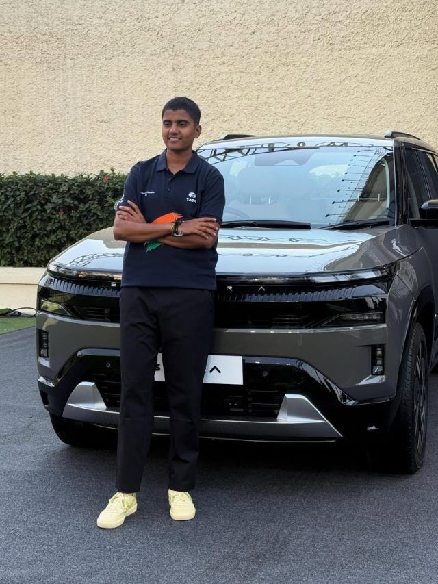 चैम्पियन बनने के बाद इस क्रिकेटर की बदली हेयरस्टाइल, पहचान पाना मुश्किल!