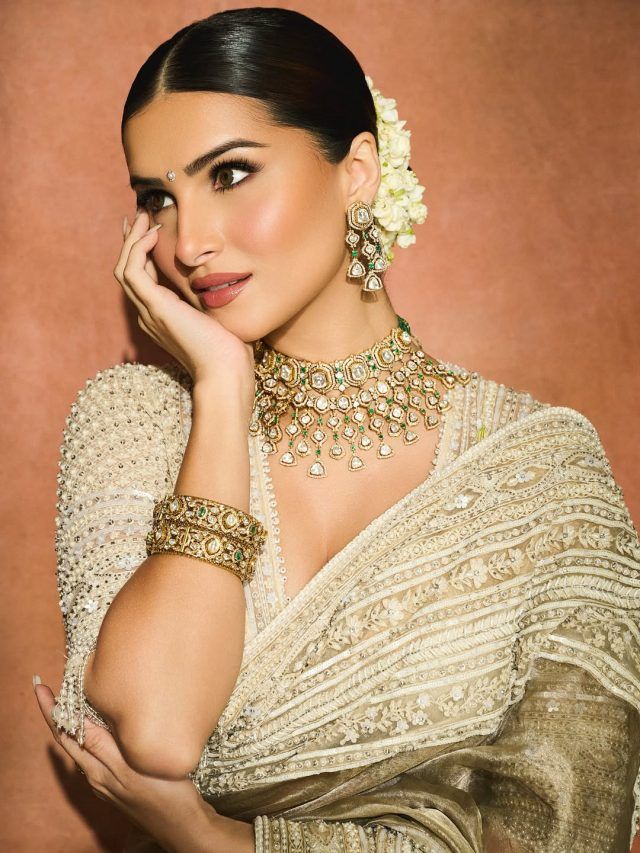 पर्सनल लाइफ को लेकर अलर्ट रहती हैं तारा सुतारिया, बोलीं- वही बताती हूं जो...