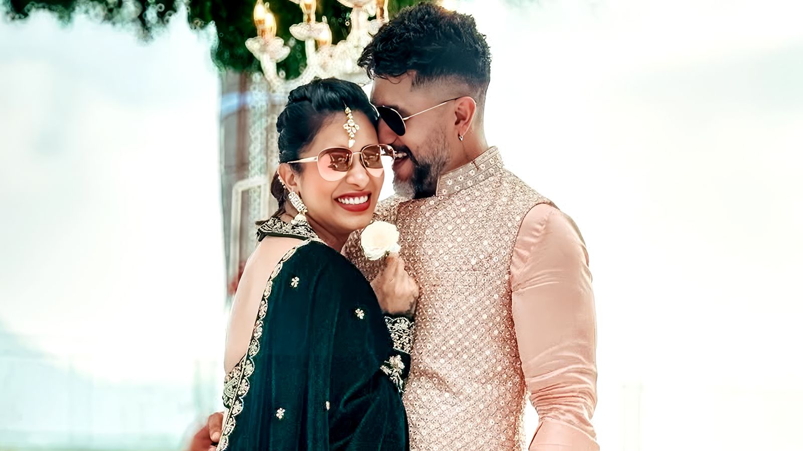 8 साल बड़ी-दूसरे धर्म की हीरोइन से की शादी, रिश्ते के खिलाफ था परिवार? एक्टर बोला-मां ने...