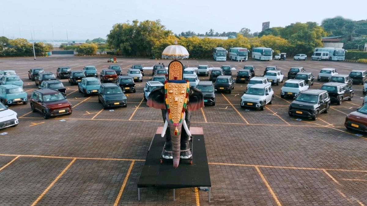 Kia Syros EV ने एक दिन में 150 डिलीवरी का रिकॉर्ड बनाया